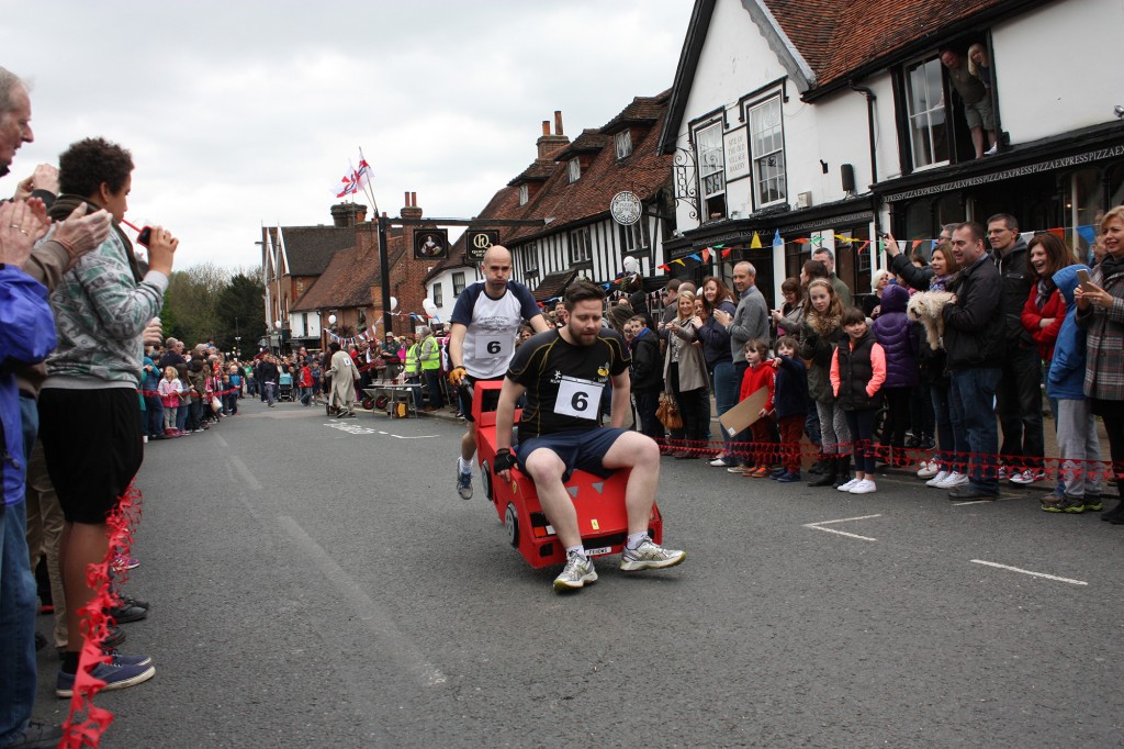 Wheelbarrow Race 2015 Full Coverage Radio Harrow